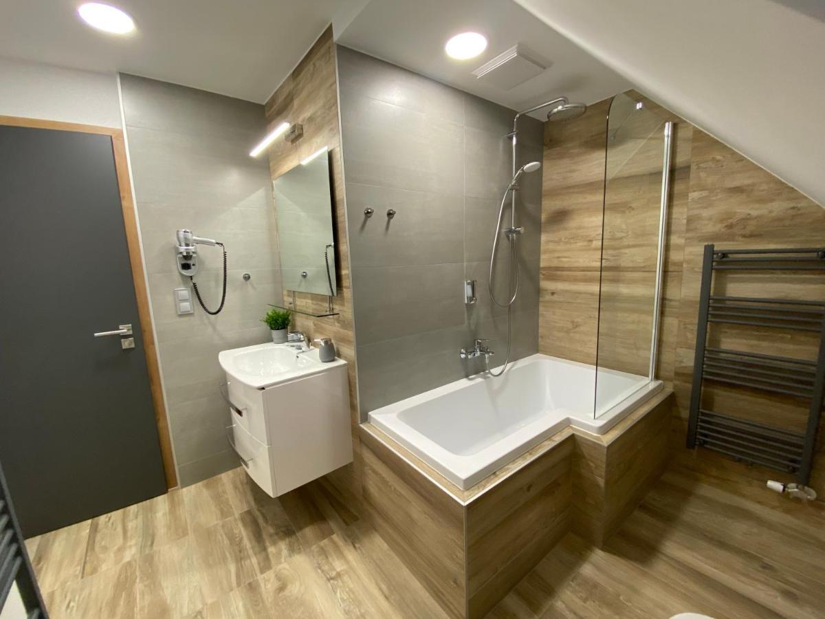 Minaret Residence & Relax Pecs Bagian luar foto