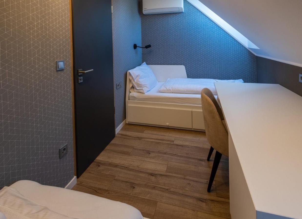 Minaret Residence & Relax Pecs Bagian luar foto