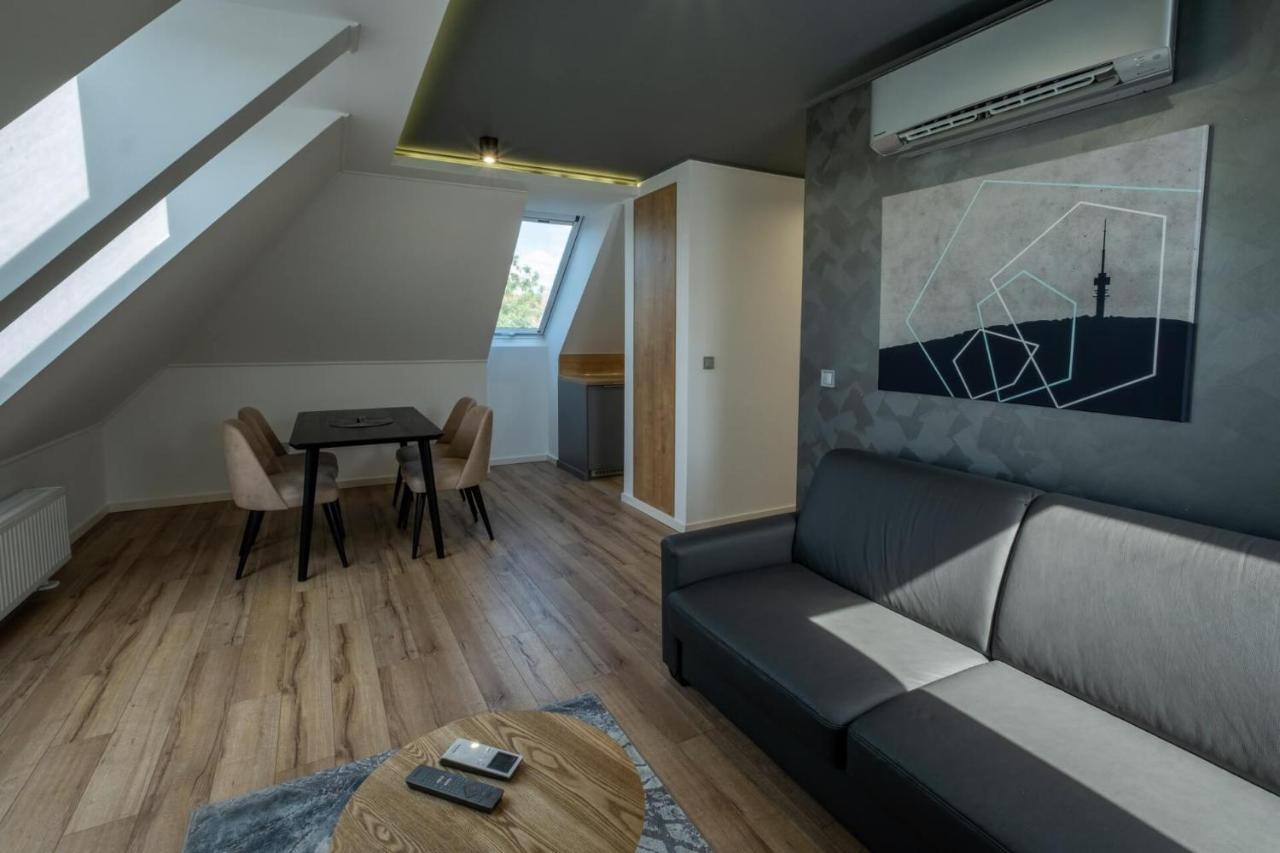 Minaret Residence & Relax Pecs Bagian luar foto